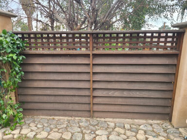 custom louver fence